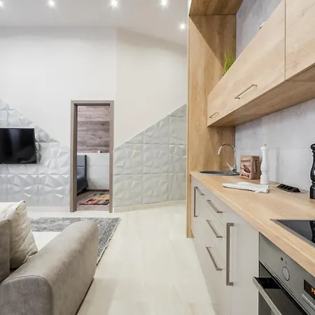 شقة Nirvana Suite,3 Bedrooms, 2 Bathrooms, Acs بودابست