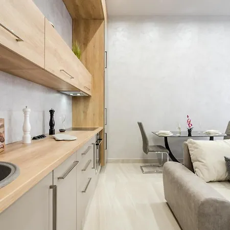 Nirvana Suite,3 Bedrooms, 2 Bathrooms, Acs Budapest