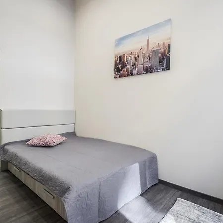 Nirvana Suite,3 Bedrooms, 2 Bathrooms, Acs